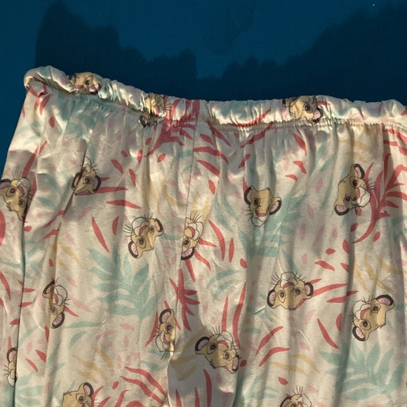 Disney Lion King comfy PJ Pants. Size Large (12-14) with elastic waist and legs - Picture 8 of 10